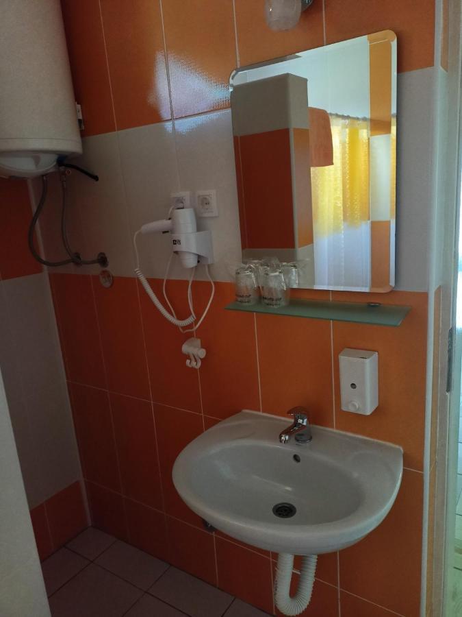 Апартаменти Apartman Fiva Pacir Екстер'єр фото