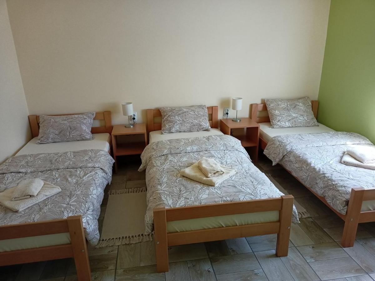 Апартаменти Apartman Fiva Pacir Екстер'єр фото