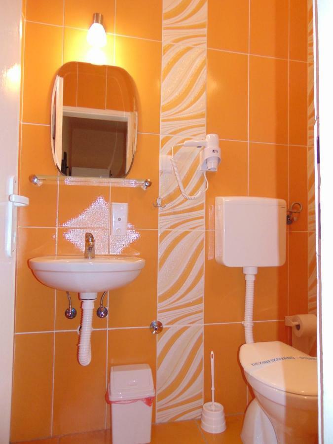 Апартаменти Apartman Fiva Pacir Екстер'єр фото